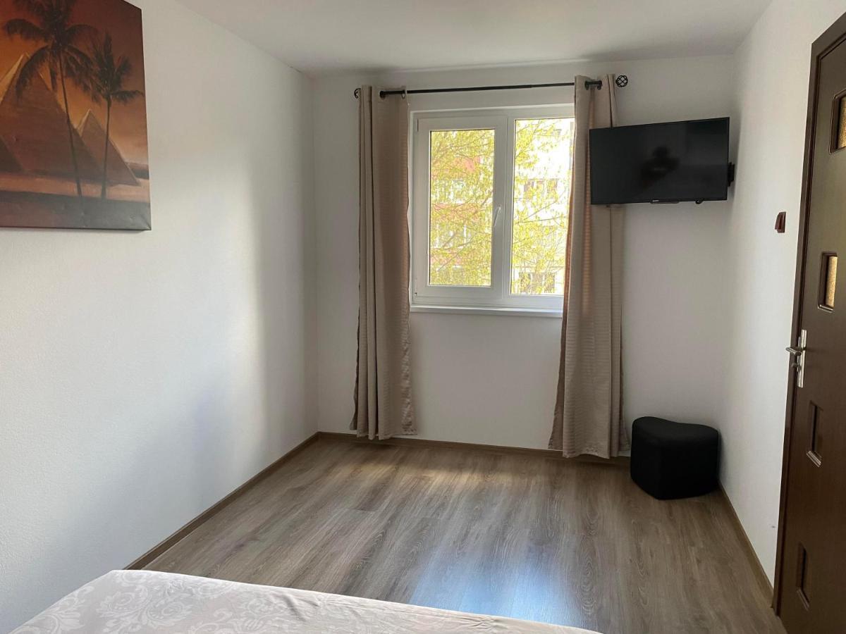Apartament Cristian Apartment Orsova Exterior photo